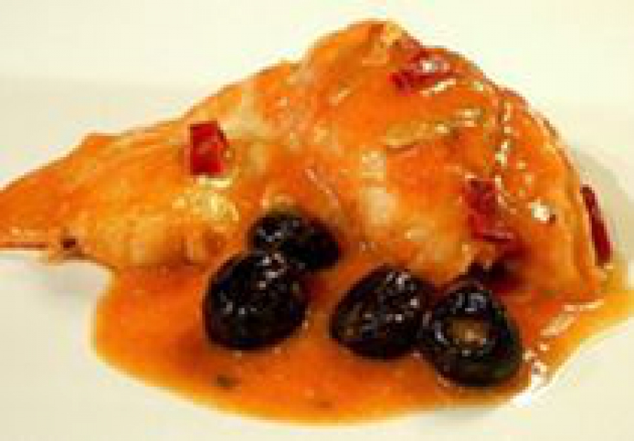 Bacalao con Tomate